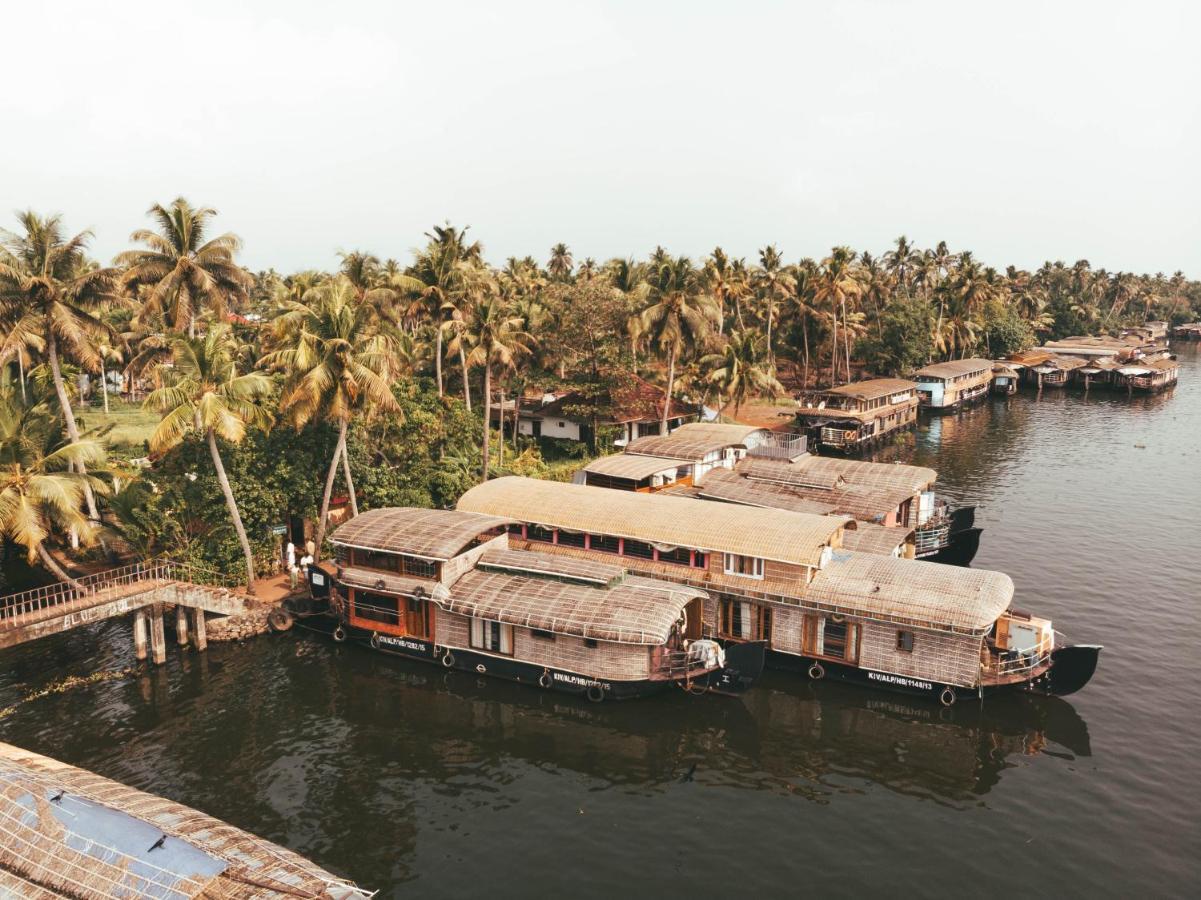 Kera Houseboats Alleppey Alappuzha Exterior photo