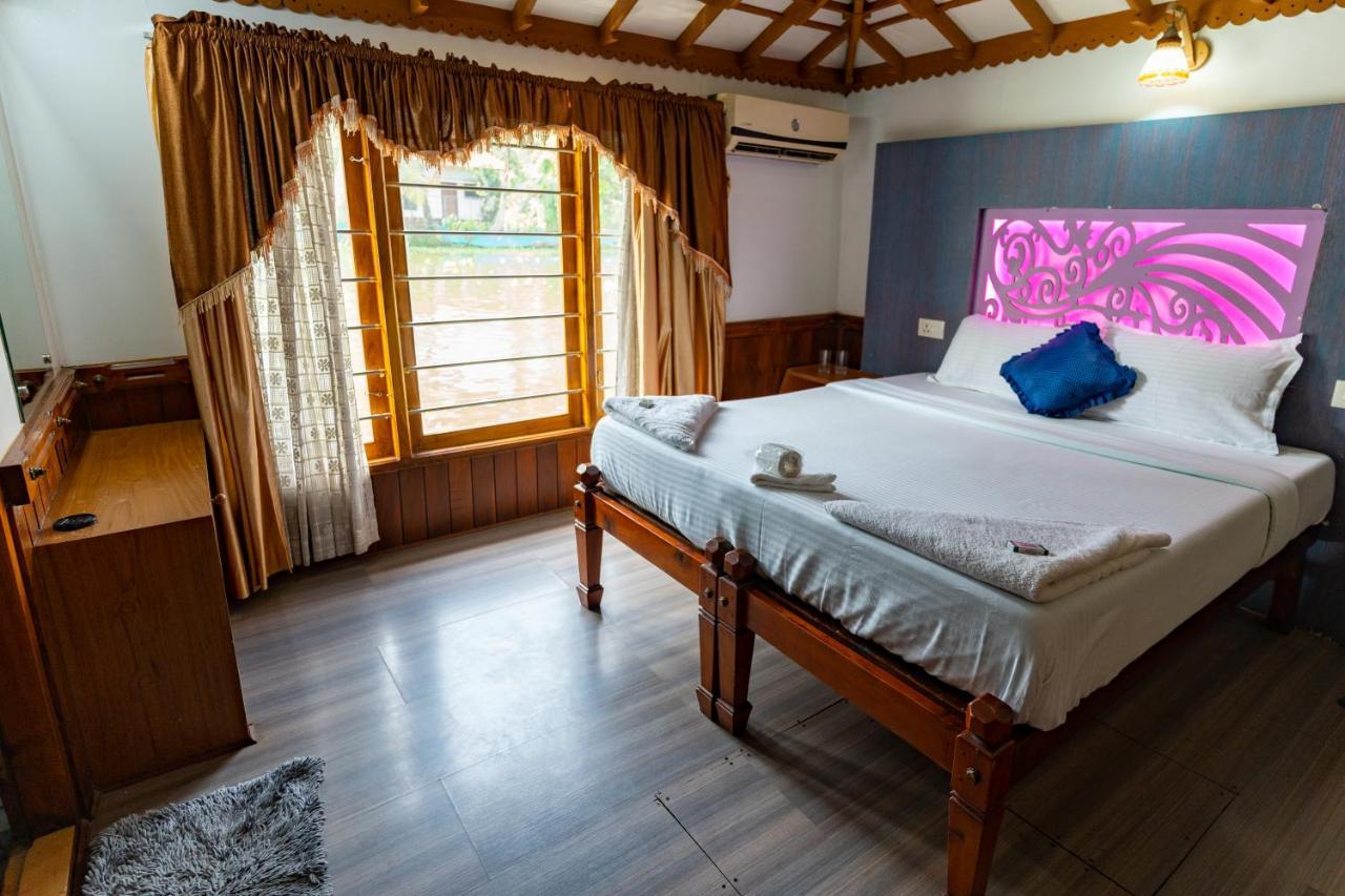 Kera Houseboats Alleppey Alappuzha Exterior photo