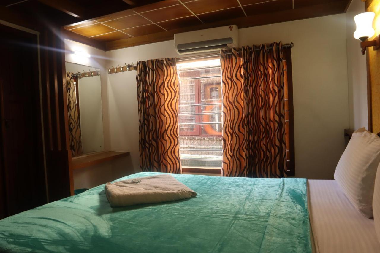 Kera Houseboats Alleppey Alappuzha Exterior photo